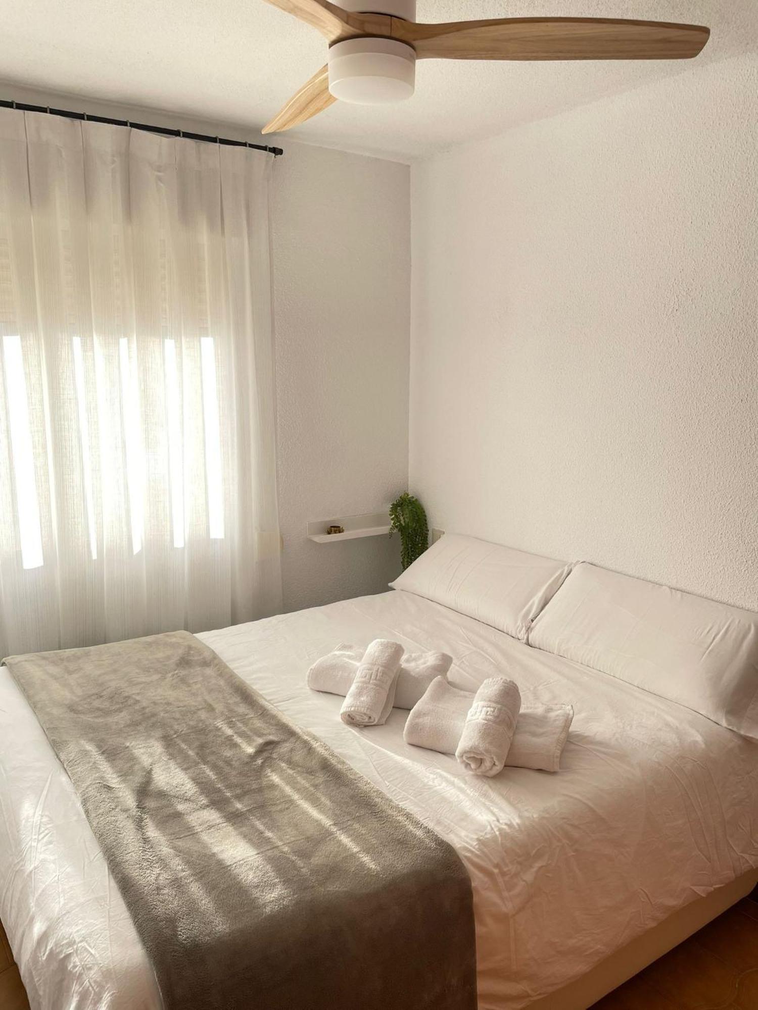 Vive El Mediterraneo - Apartamento Con Piscina En 쿠엘라 외부 사진